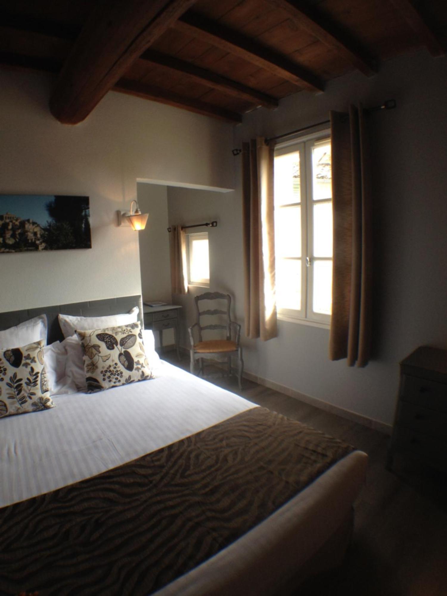 Logis Hotel La Ferme อาวีญง ภายนอก รูปภาพ